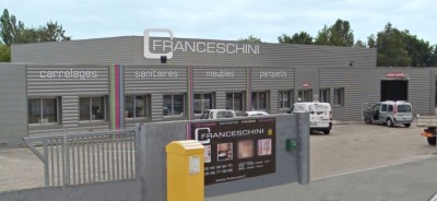 FRANCESCHINI - Ambares, un point de vente Starmat